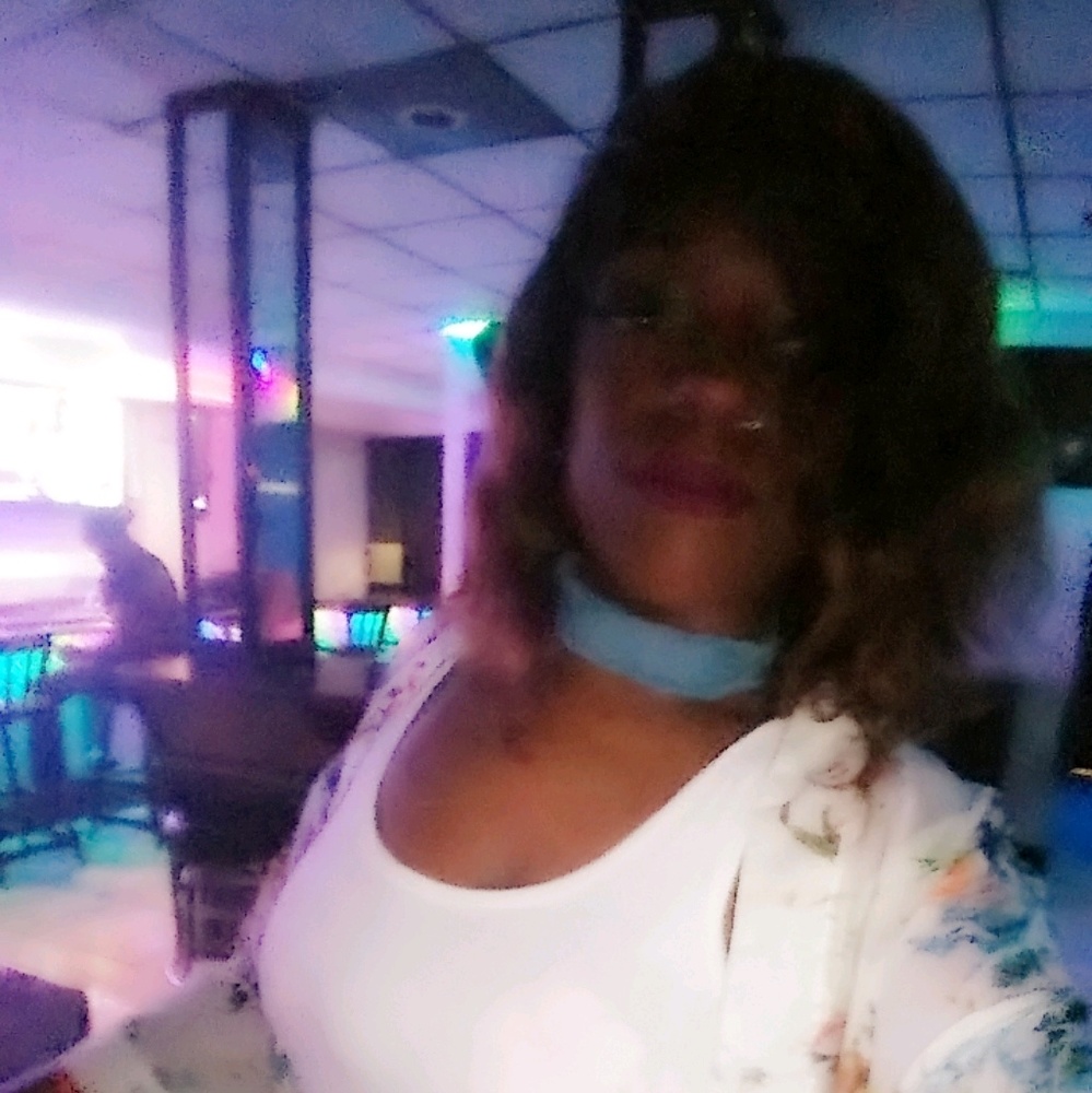 Meet your Posher, Latoya